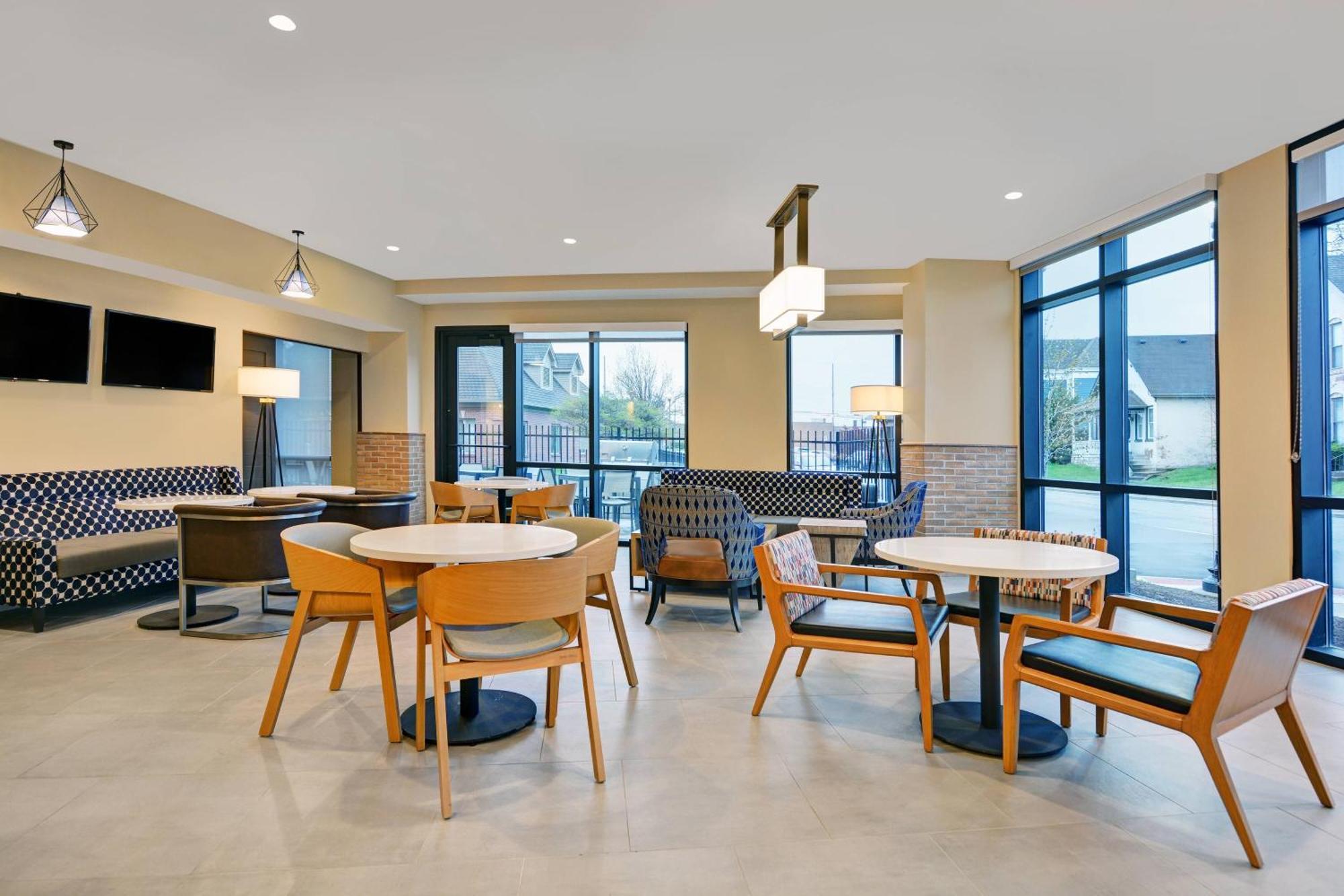 Towneplace Suites By Marriott Indianapolis Downtown المظهر الخارجي الصورة